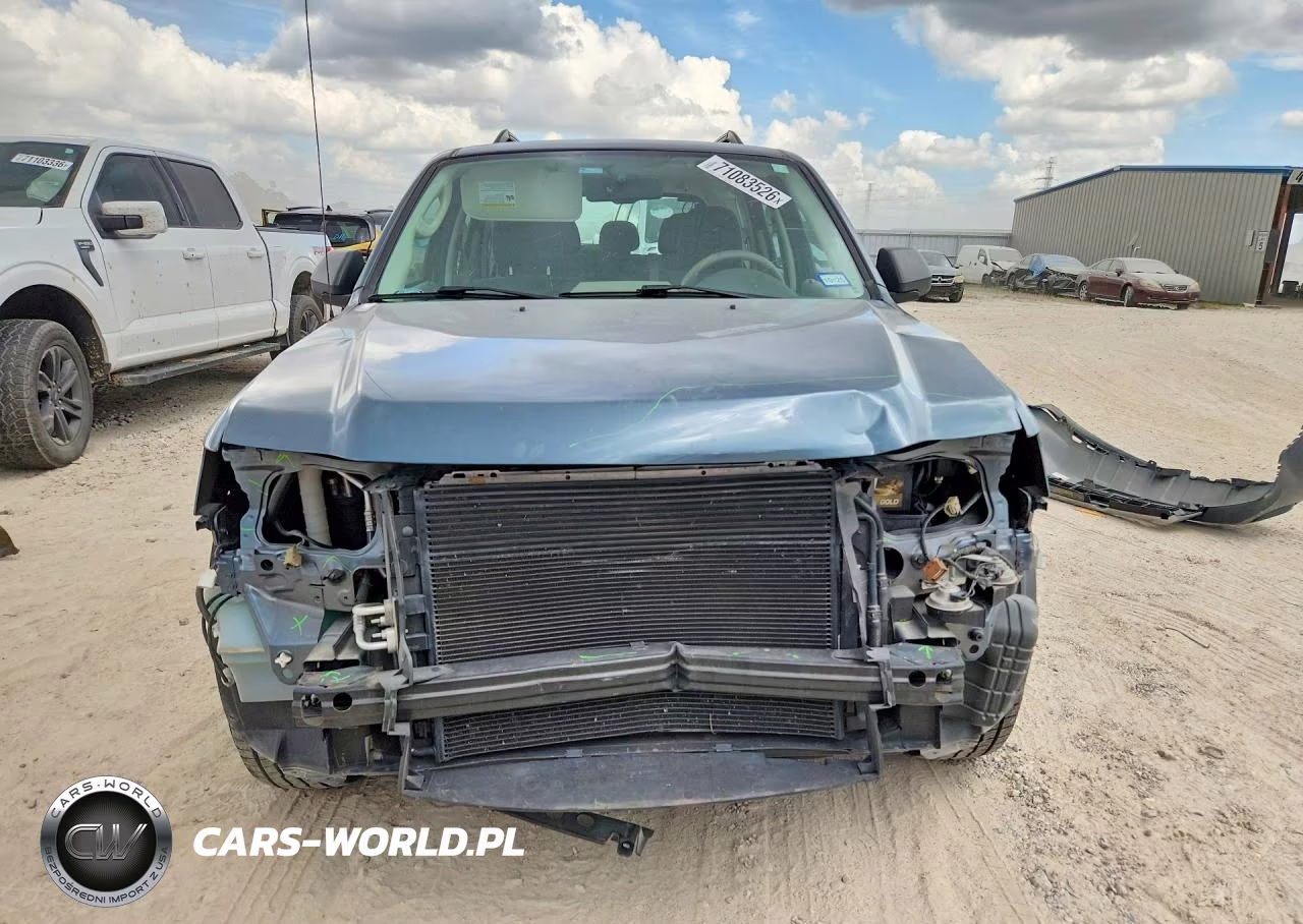 2010 Ford Escape Xls VIN:1FMCU0C77AKA09774 - 5