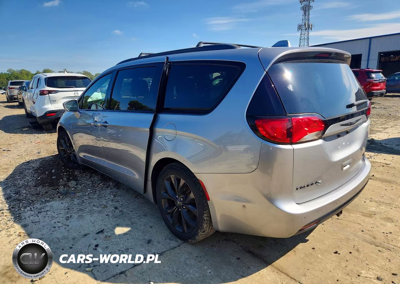2020 Chrysler Pacifica Limited VIN:2C4RC1GGXLR240660 - 2