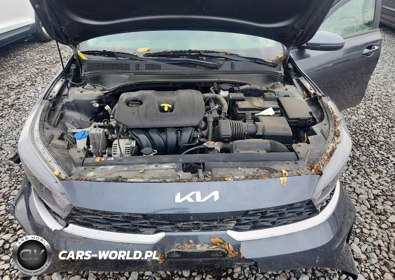 2024 Kia Forte Lxs VIN:3KPF24AD0RE824212 - 11