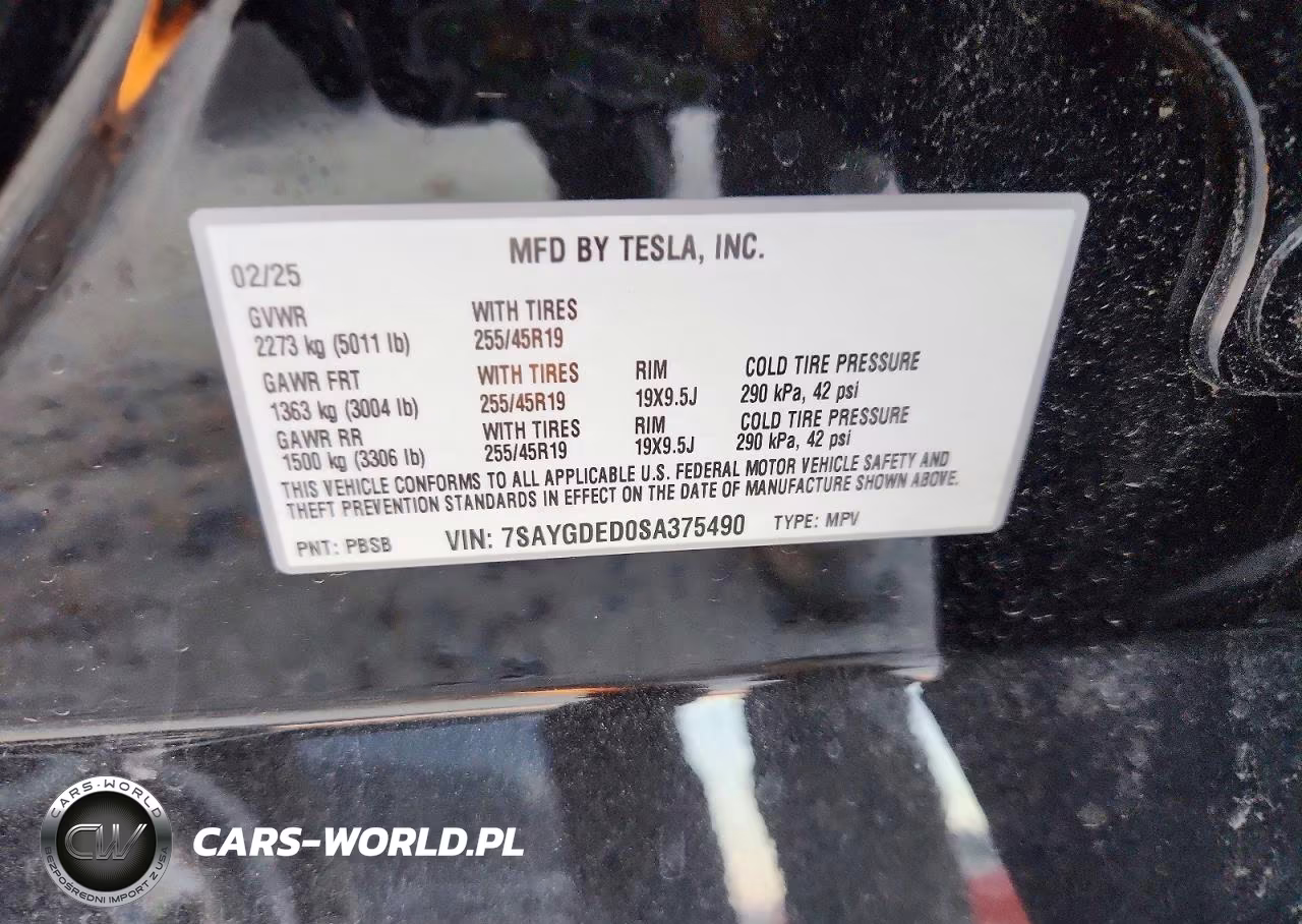 2025 Tesla Model Y VIN:7SAYGDED0SA375490 - 12
