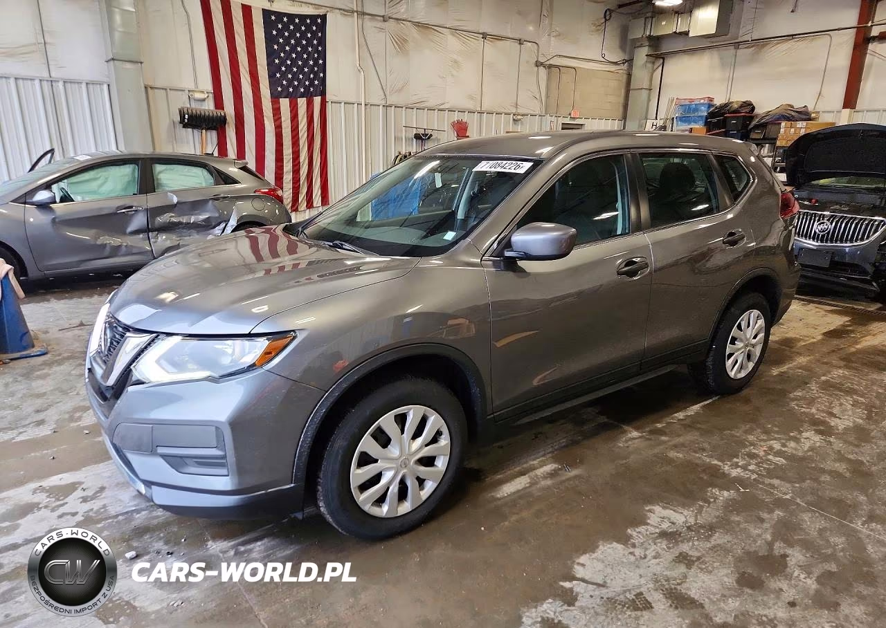2018 Nissan Rogue S VIN:5N1AT2MVXJC749378 - 1