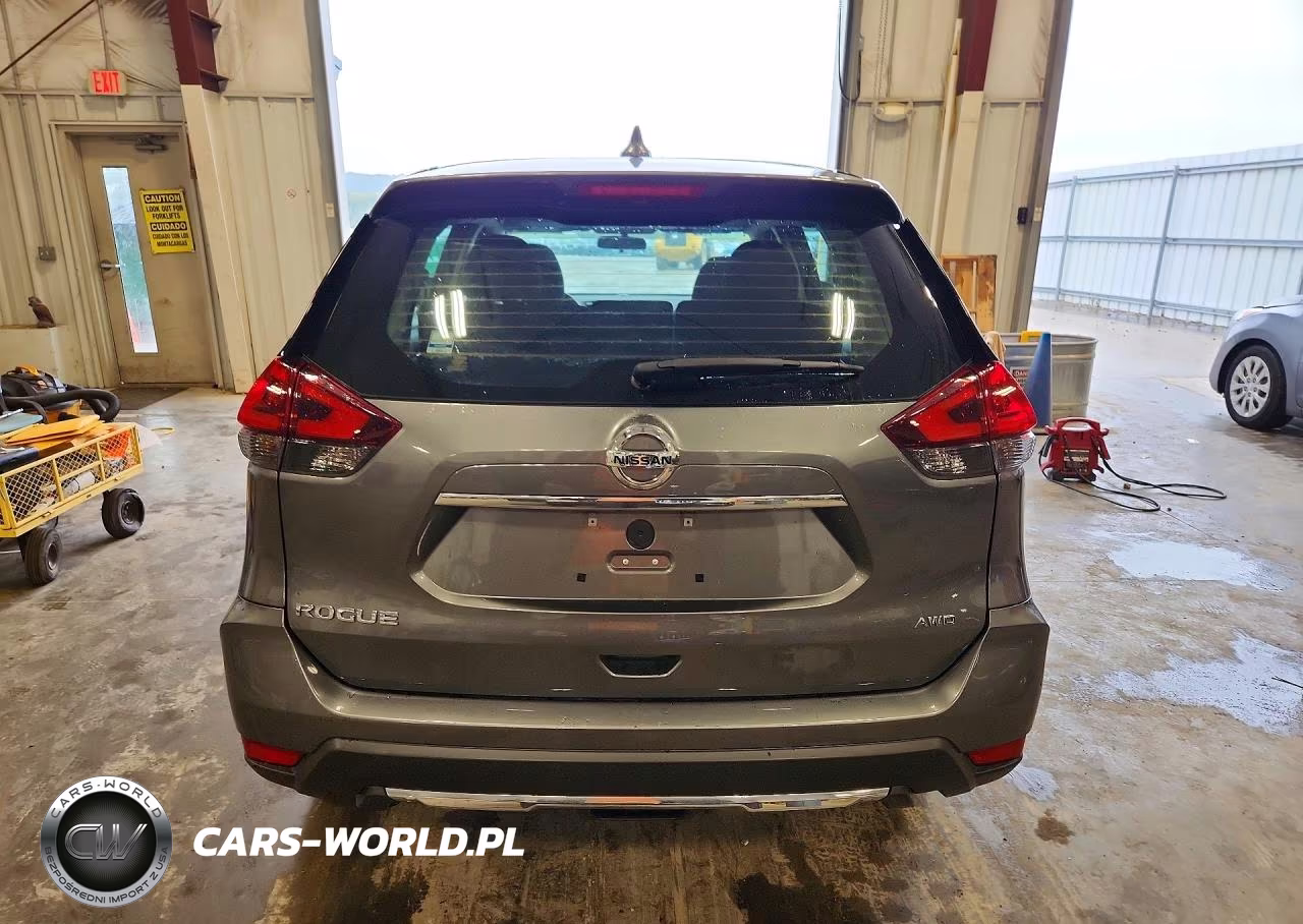 2018 Nissan Rogue S VIN:5N1AT2MVXJC749378 - 6
