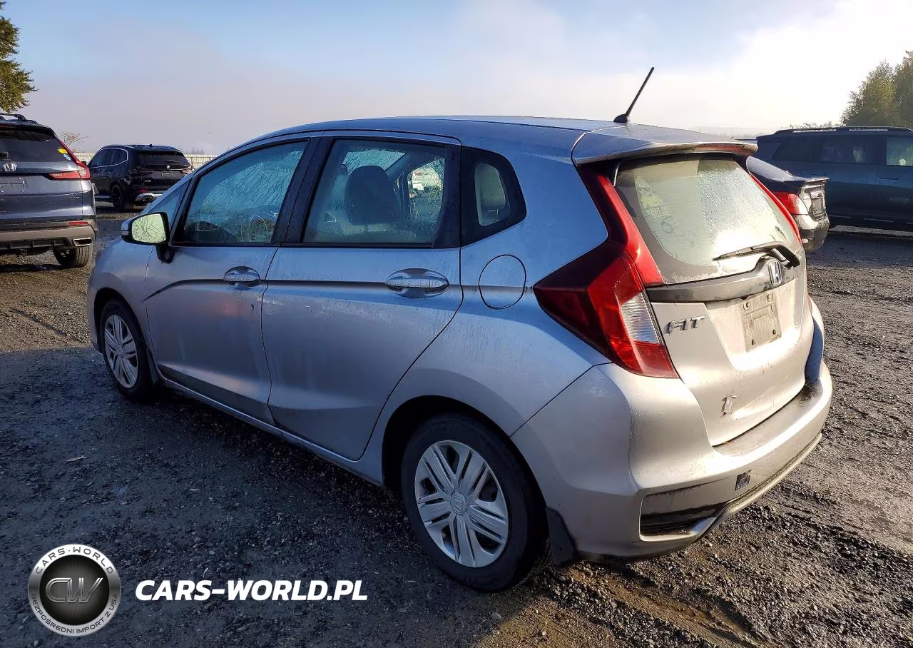2018 Honda Fit Lx VIN:3HGGK5H42JM733678 - 2