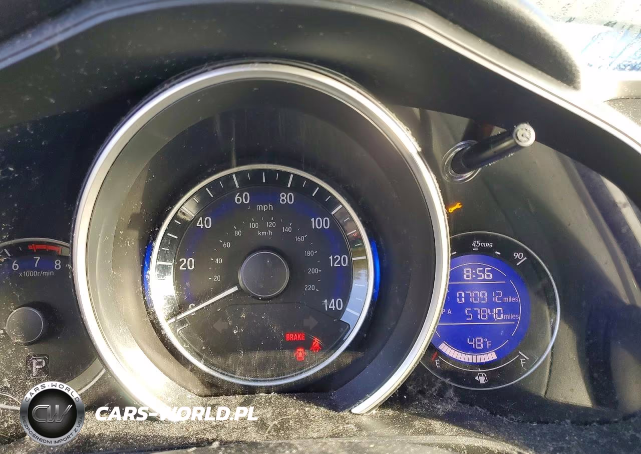 2018 Honda Fit Lx VIN:3HGGK5H42JM733678 - 9