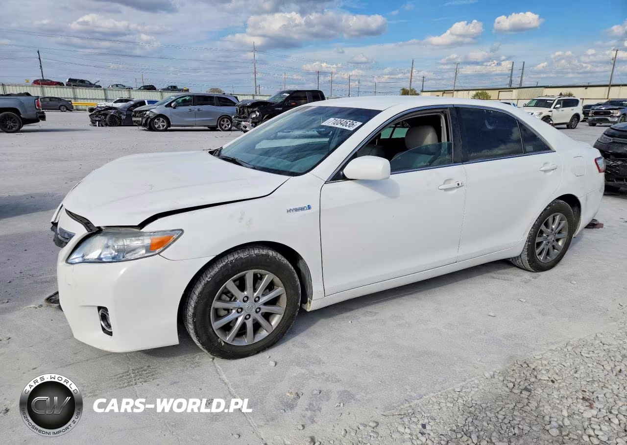 2011 Toyota Camry Hybrid – zdjęcie 1 z 12