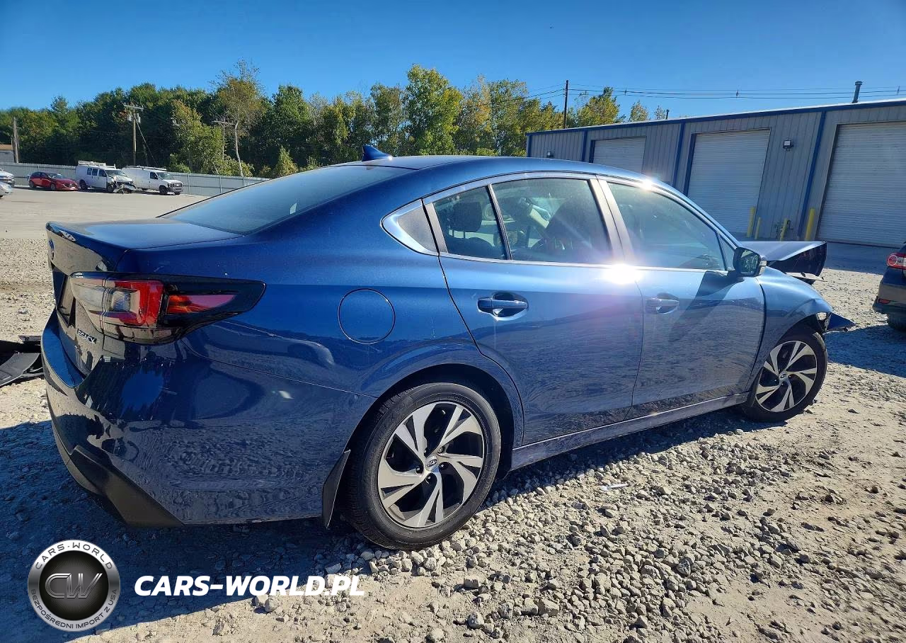 2021 Subaru Legacy Premium VIN:4S3BWAC69M3018076 - 3