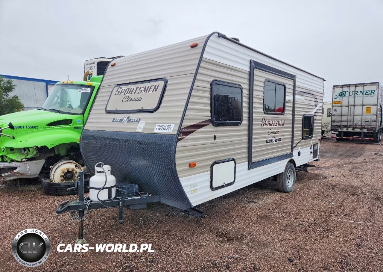 2018 Kz Trailers VIN:4EZTK1914J4035237 - 2