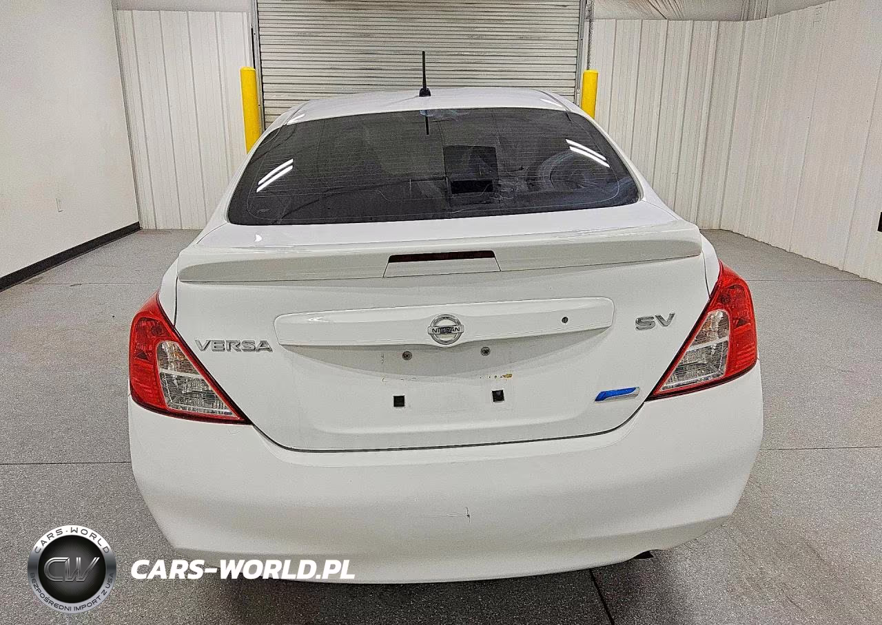 2013 Nissan Versa 1.6 S VIN:3N1CN7AP2DL880987 - 6
