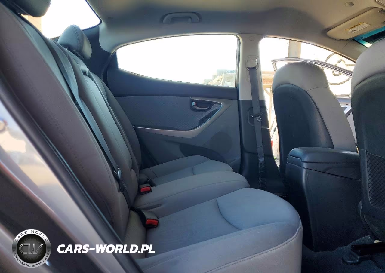 2011 Hyundai Elantra Gls VIN:5NPDH4AE1BH059463 - 10