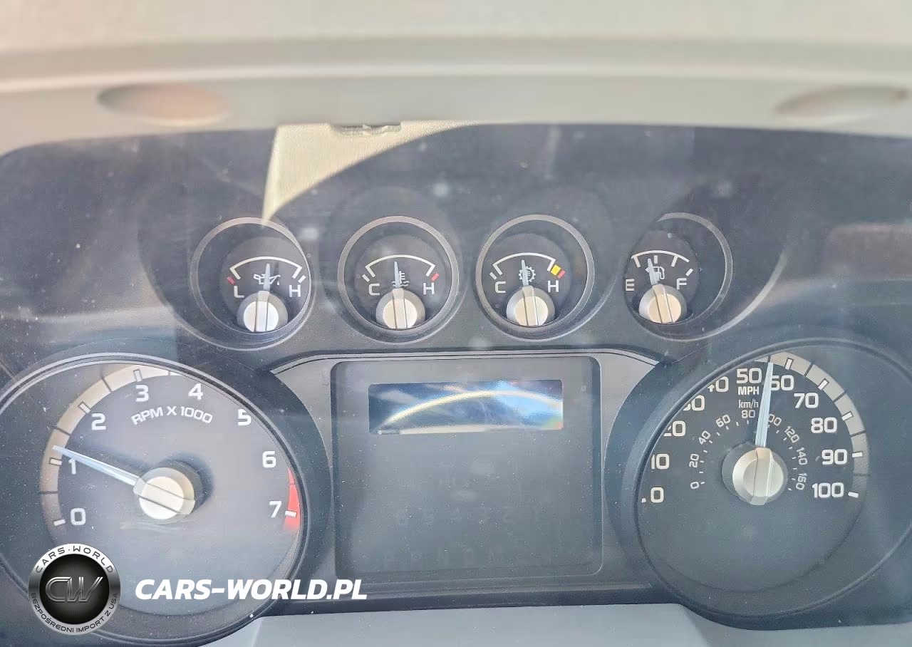 2011 Ford F250 Super Duty VIN:1FT7X2A63BED12635 - 9