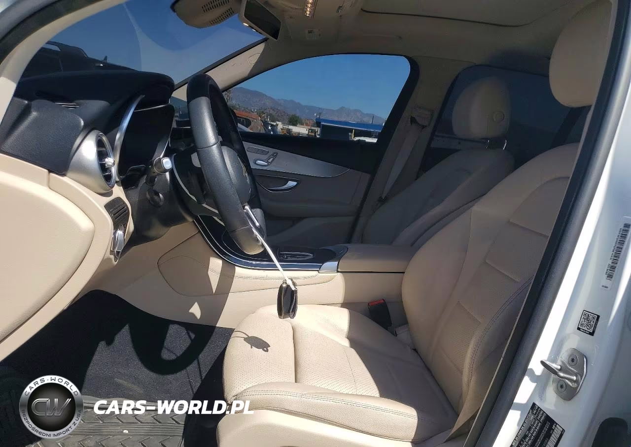 2020 Mercedes-Benz Glc 300 VIN:WDC0G8DB3LF724086 - 7
