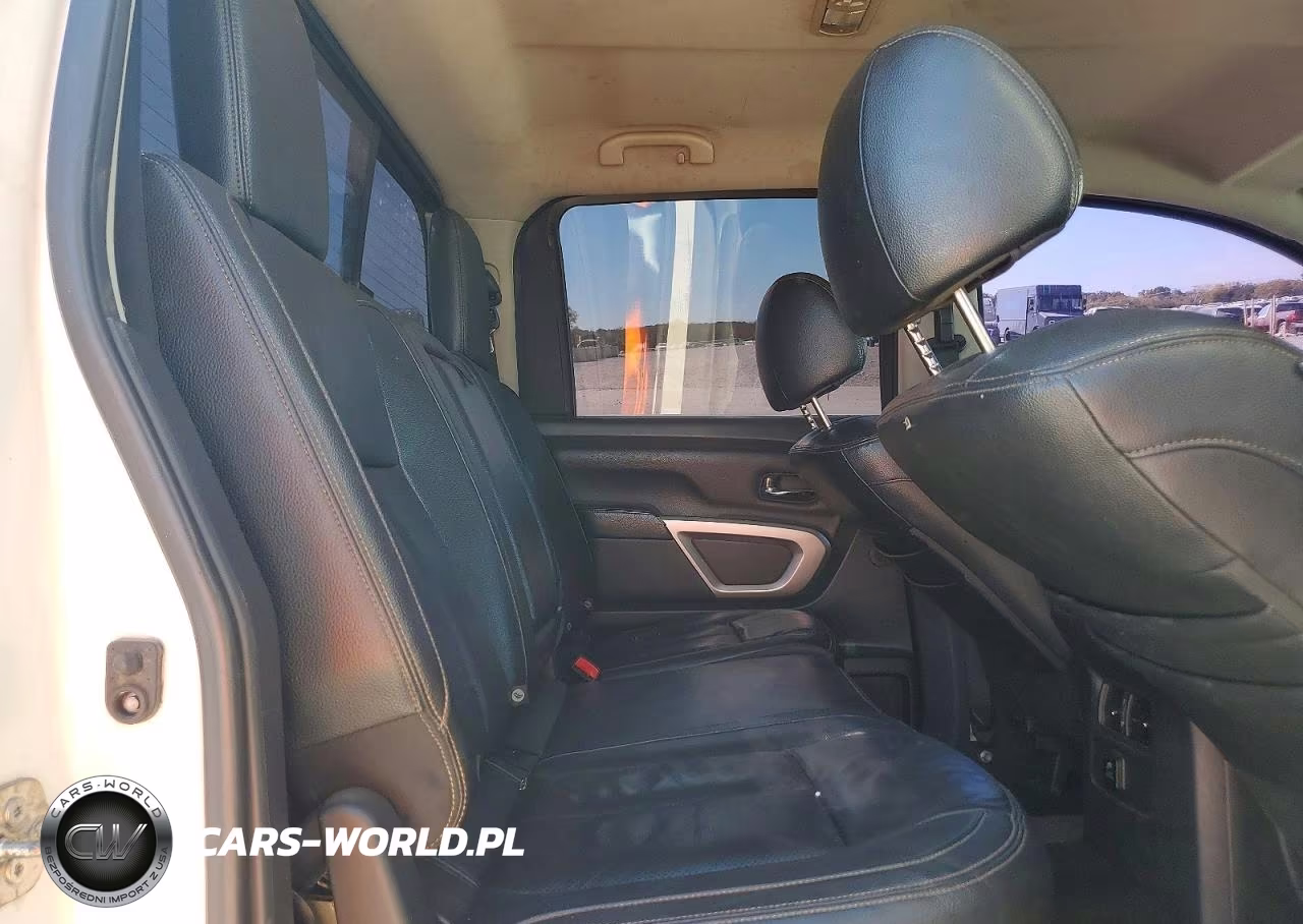 2018 Nissan Titan Sl VIN:1N6AA1E69JN505248 - 10