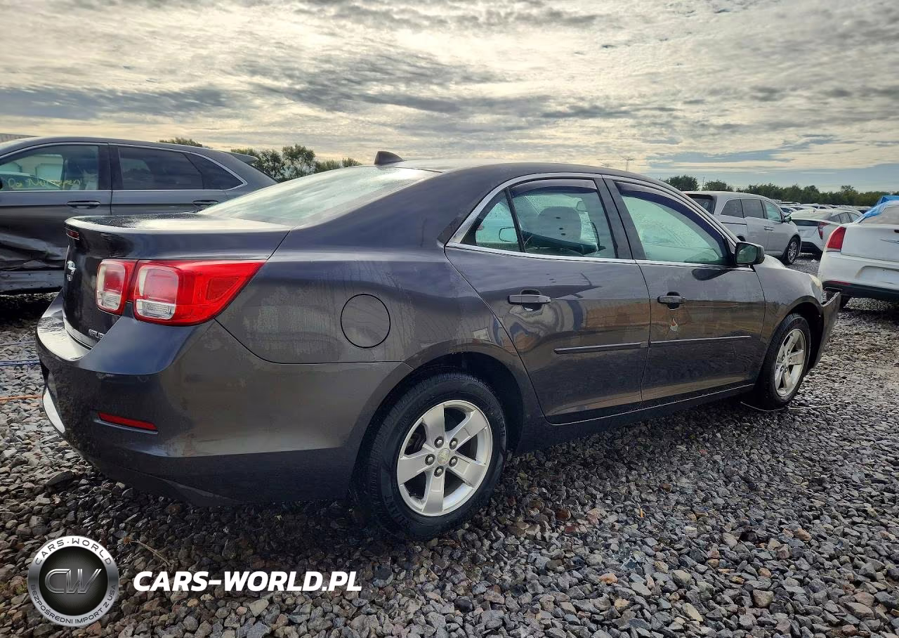 2013 Chevrolet Malibu Ls VIN:1G11B5SA4DF185683 - 3