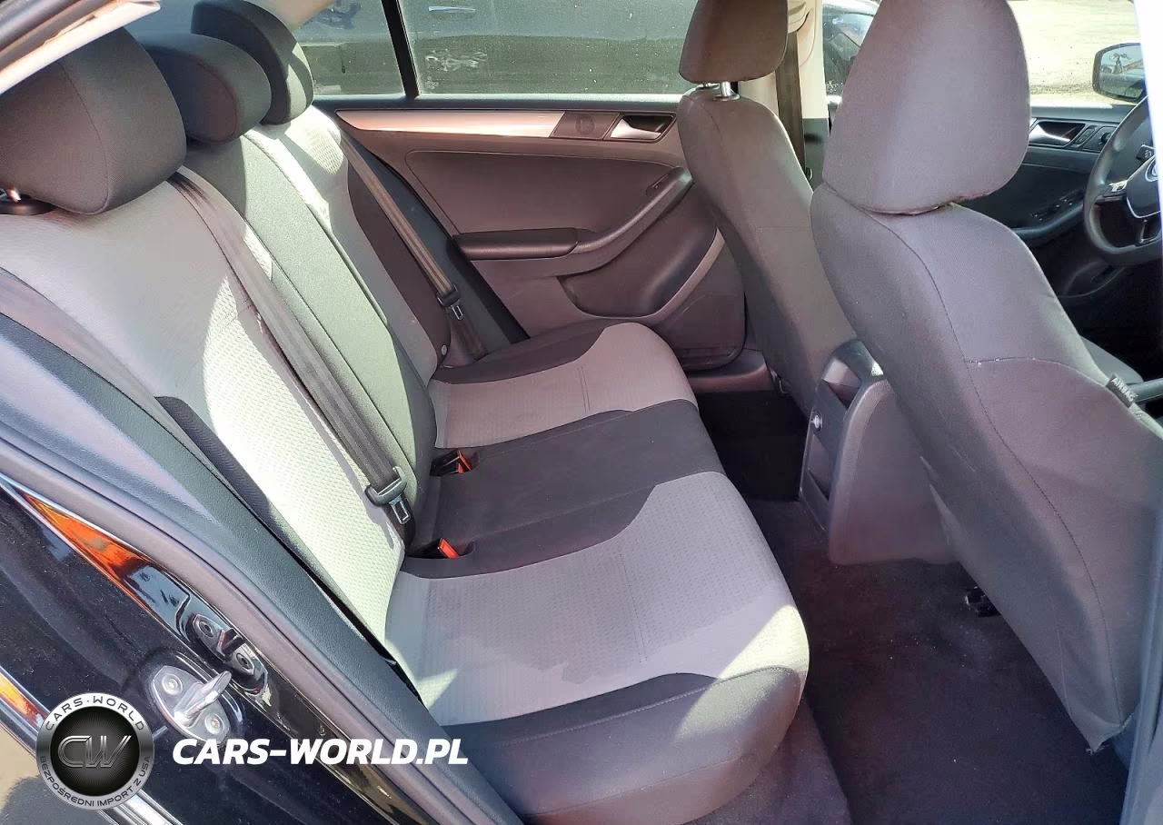 2018 Volkswagen Jetta S VIN:3VW2B7AJ1JM249891 - 10