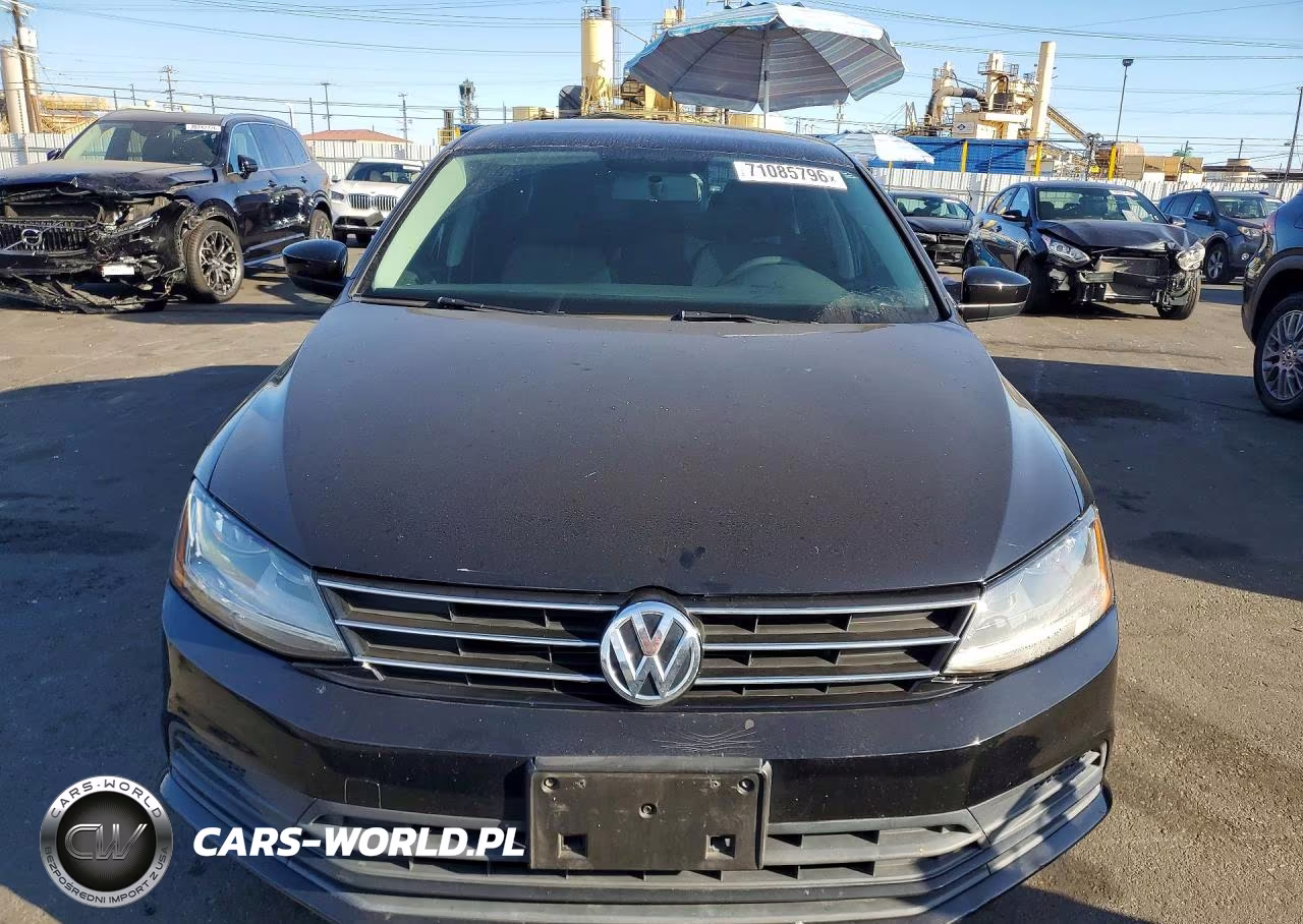 2018 Volkswagen Jetta S VIN:3VW2B7AJ1JM249891 - 5