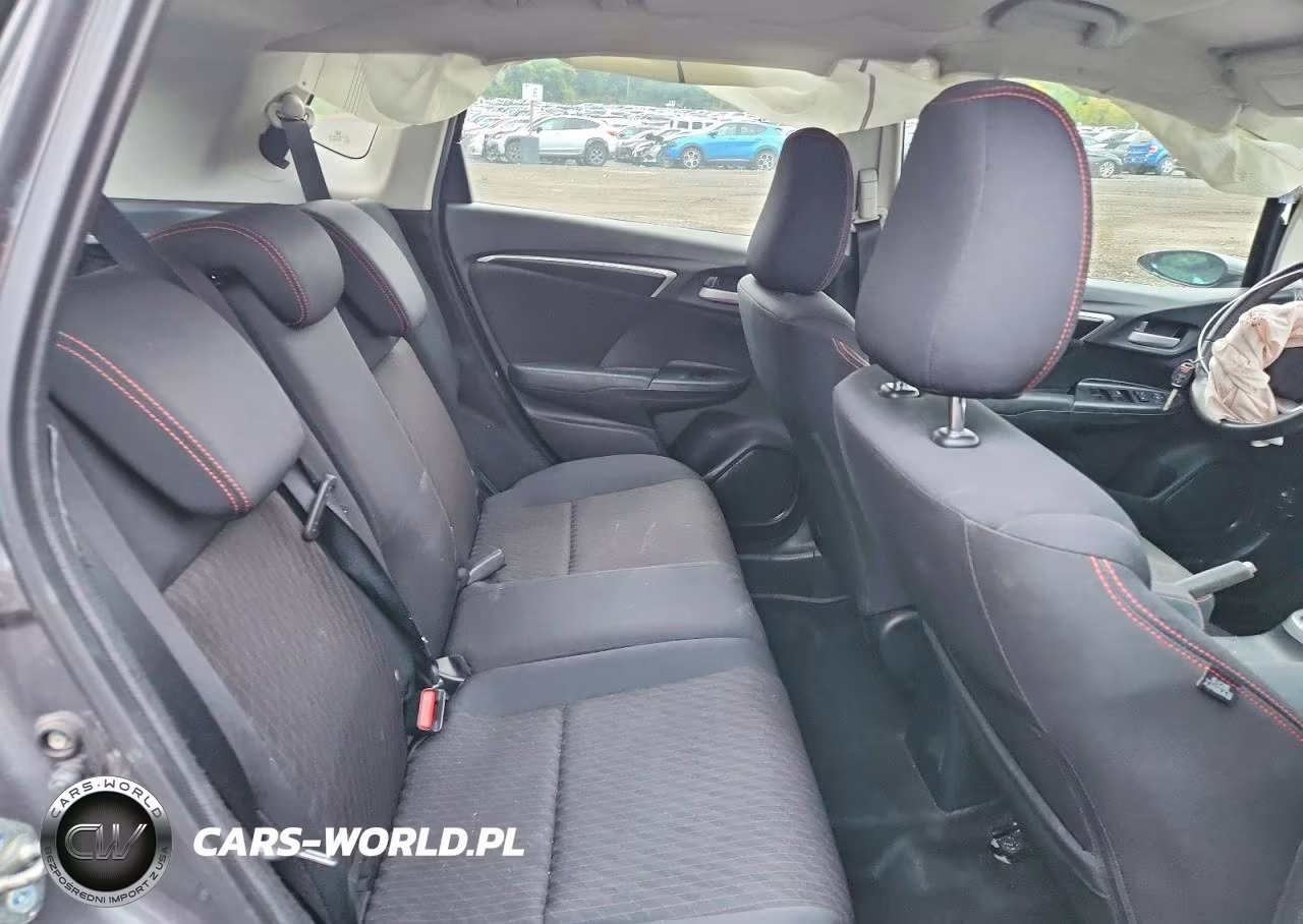 2018 Honda Fit Sport VIN:3HGGK5G61JM706524 - 10