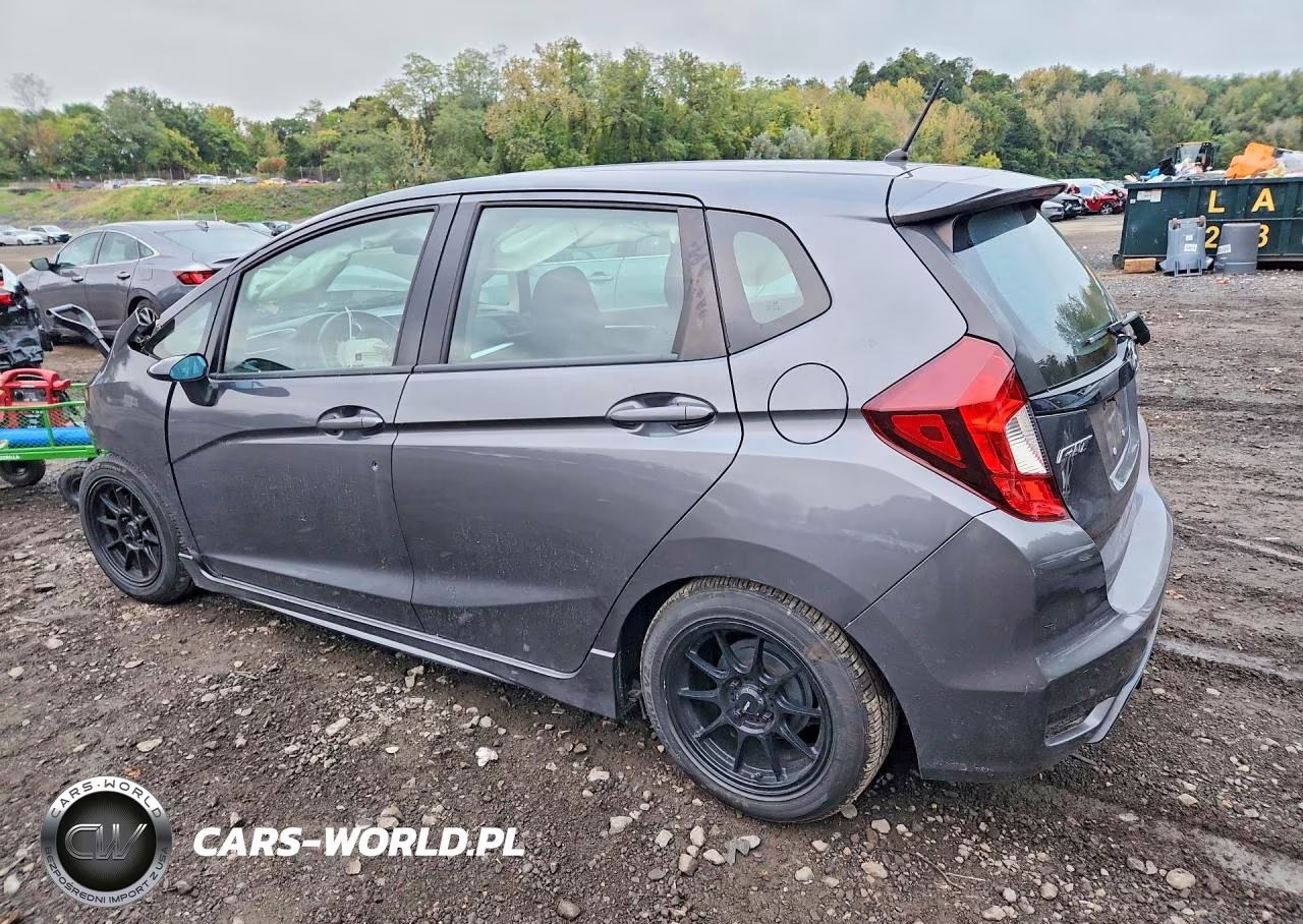 2018 Honda Fit Sport VIN:3HGGK5G61JM706524 - 2