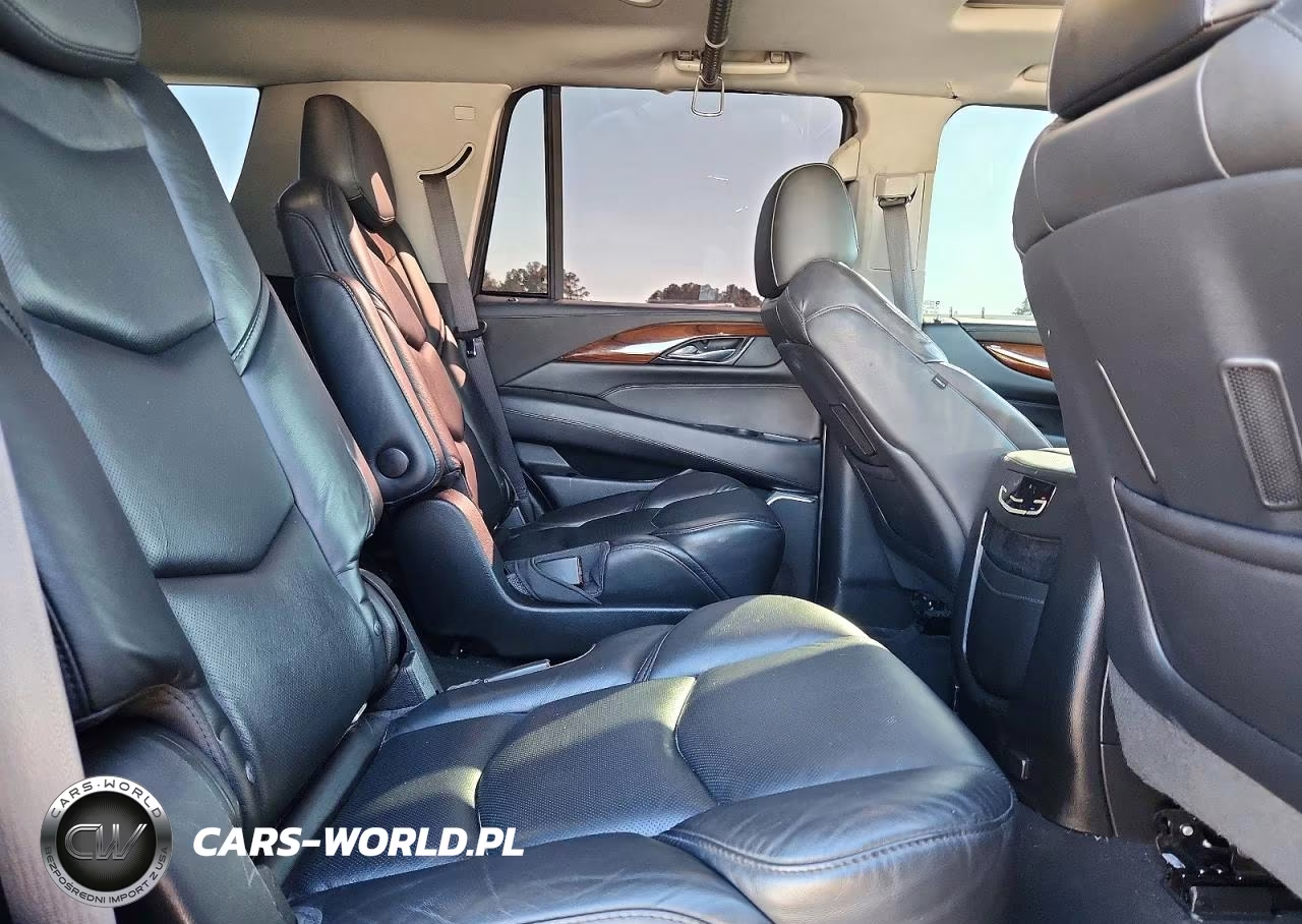 2018 Cadillac Escalade Luxury VIN:1GYS3BKJ2JR104451 - 11