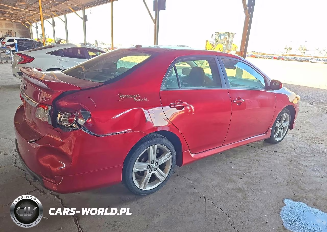 2013 Toyota Corolla S VIN:2T1BU4EE1DC127327 - 3