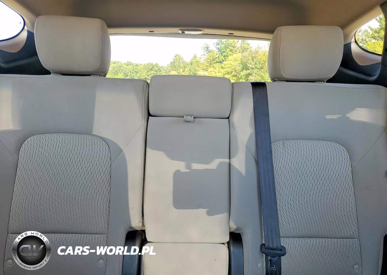 2017 Hyundai Santa Fe Sport 2.4L VIN:5NMZUDLB5HH012494 - 10