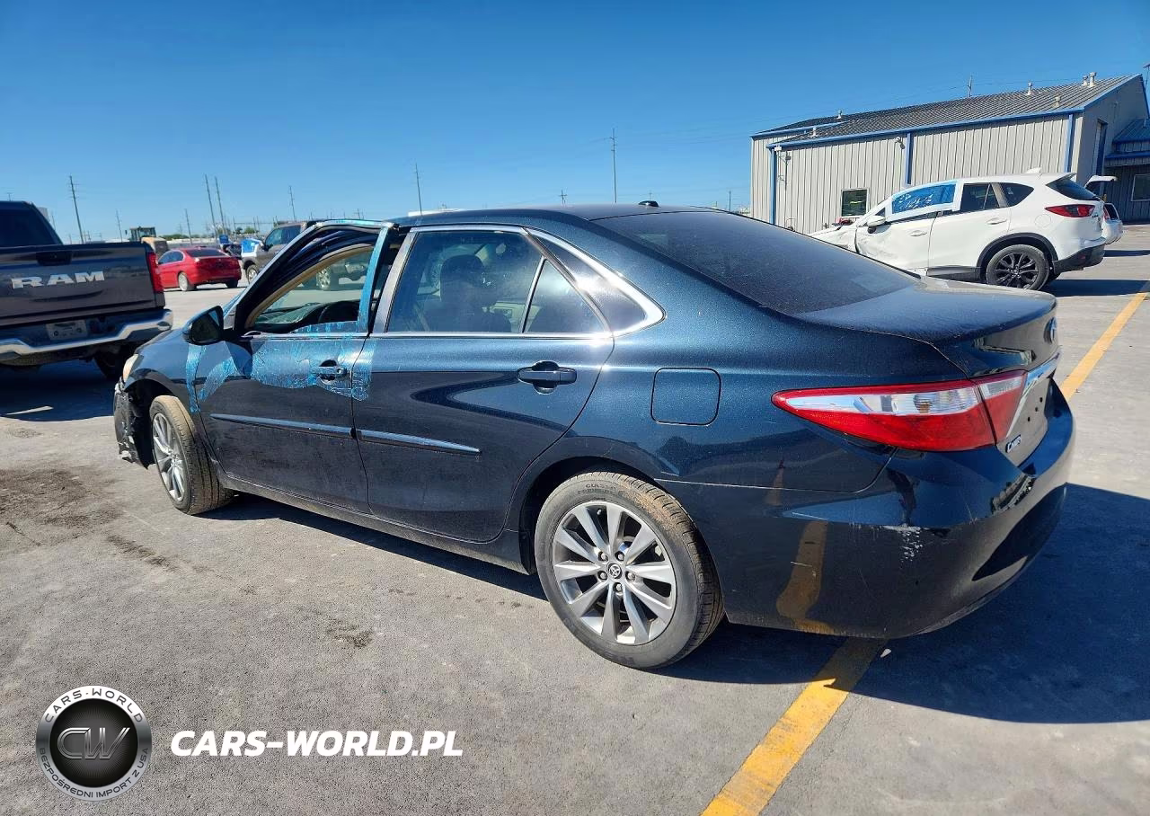 2016 Toyota Camry Xle VIN:4T4BF1FK2GR560466 - 2