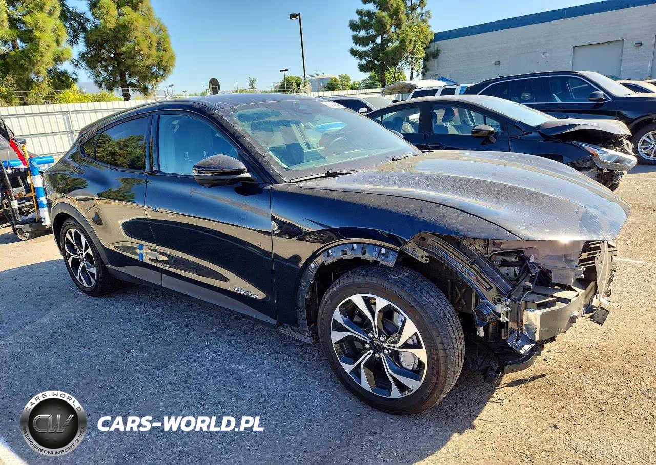 2025 Ford Mustang Mach-E Select VIN:3FMTK1R47SMA27517 - 4