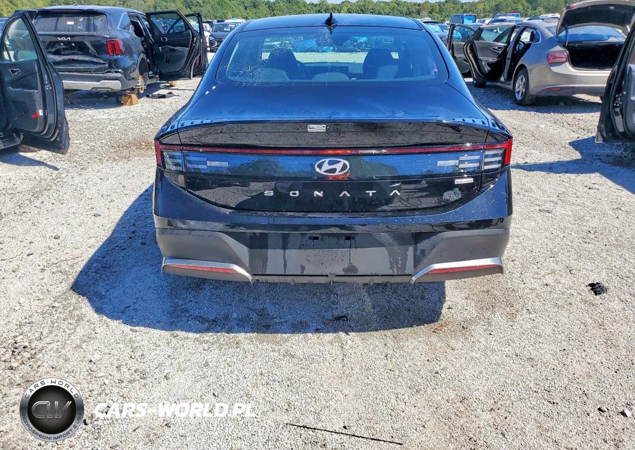 2026 Hyundai Sonata Hybrid Blue VIN:KMHL24JJ7TA157900 - 6