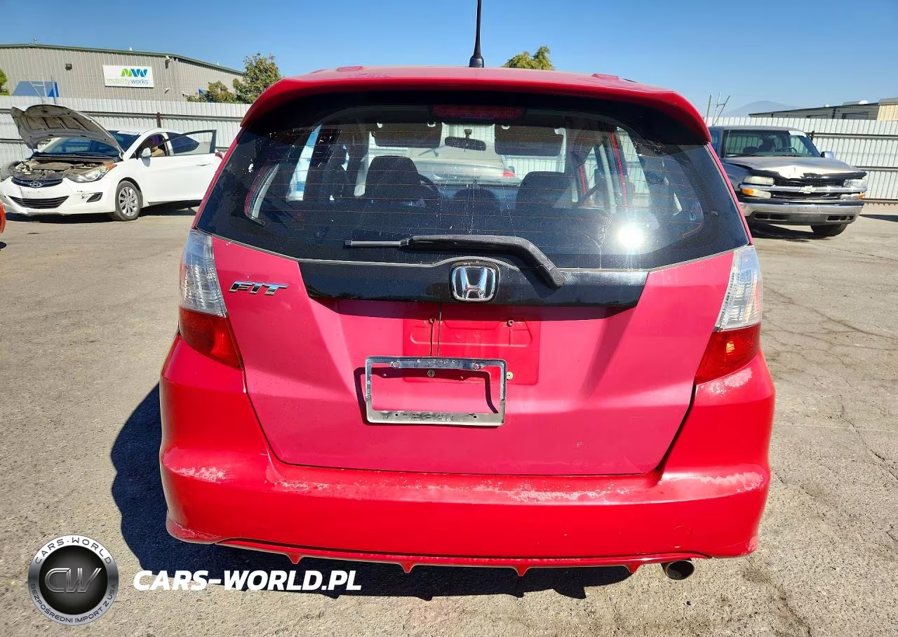 2009 Honda Fit Sport VIN:JHMGE88429S028629 - 6