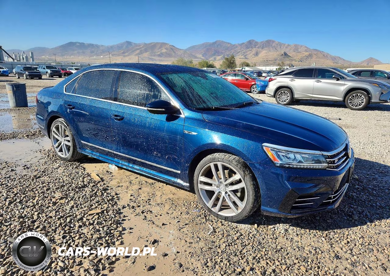 2019 Volkswagen Passat Se R-Line VIN:1VWMA7A39KC002067 - 4
