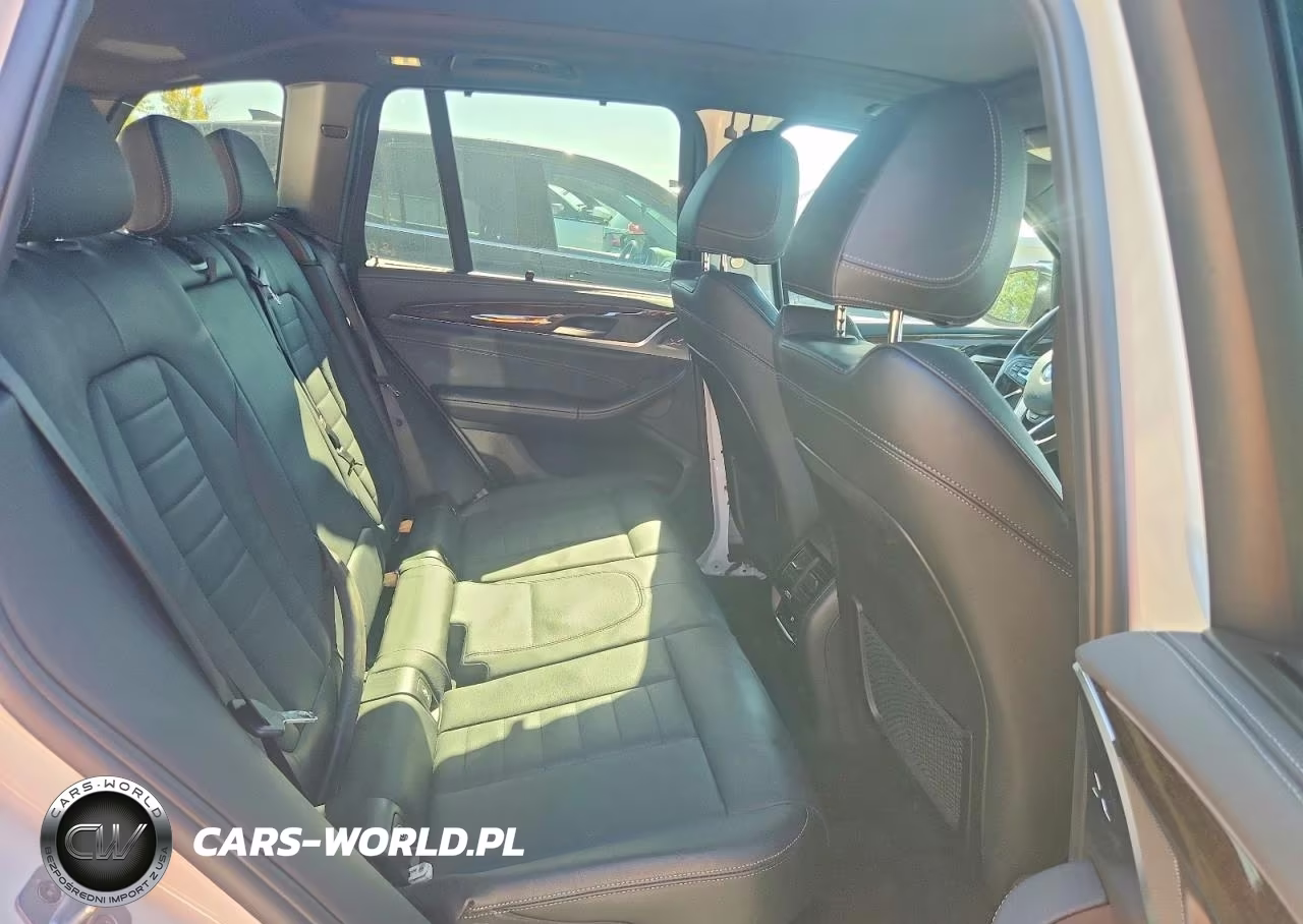 2018 BMW X3 xDrivem40I VIN:5UXTS3C50J0Y96378 - 10
