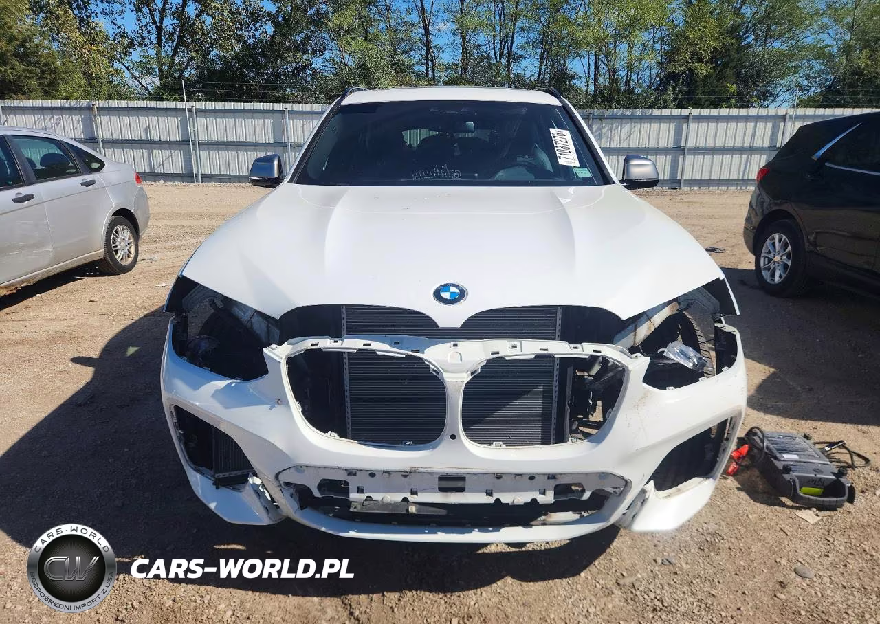 2018 BMW X3 xDrivem40I VIN:5UXTS3C50J0Y96378 - 5