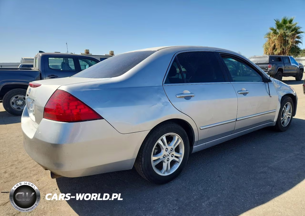 2007 Honda Accord Se VIN:JHMCM56307C005576 - 3