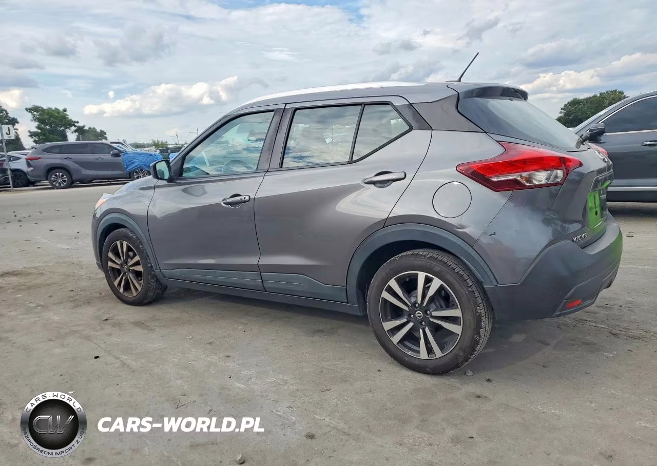 2019 Nissan Kicks Sv VIN:3N1CP5CU6KL552227 - 2