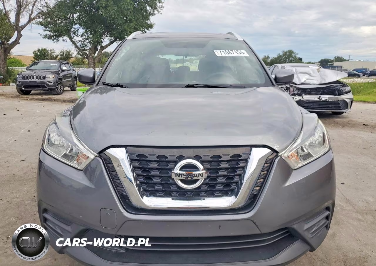 2019 Nissan Kicks Sv VIN:3N1CP5CU6KL552227 - 5
