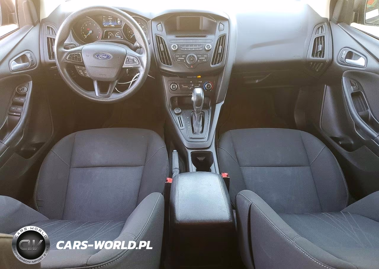 2016 Ford Focus Se VIN:1FADP3F27GL254634 - 8