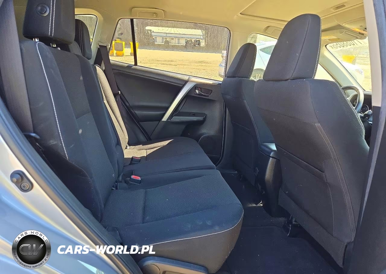 2018 Toyota Rav4 Xle VIN:JTMWFREV6JD133566 - 11