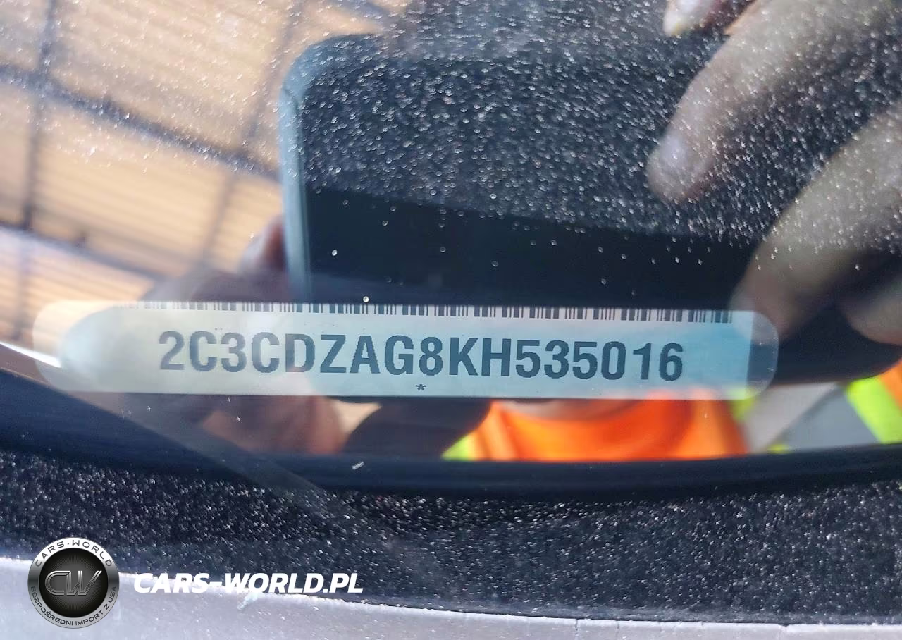 2019 Dodge Challenger Sxt VIN:2C3CDZAG8KH535016 - 12
