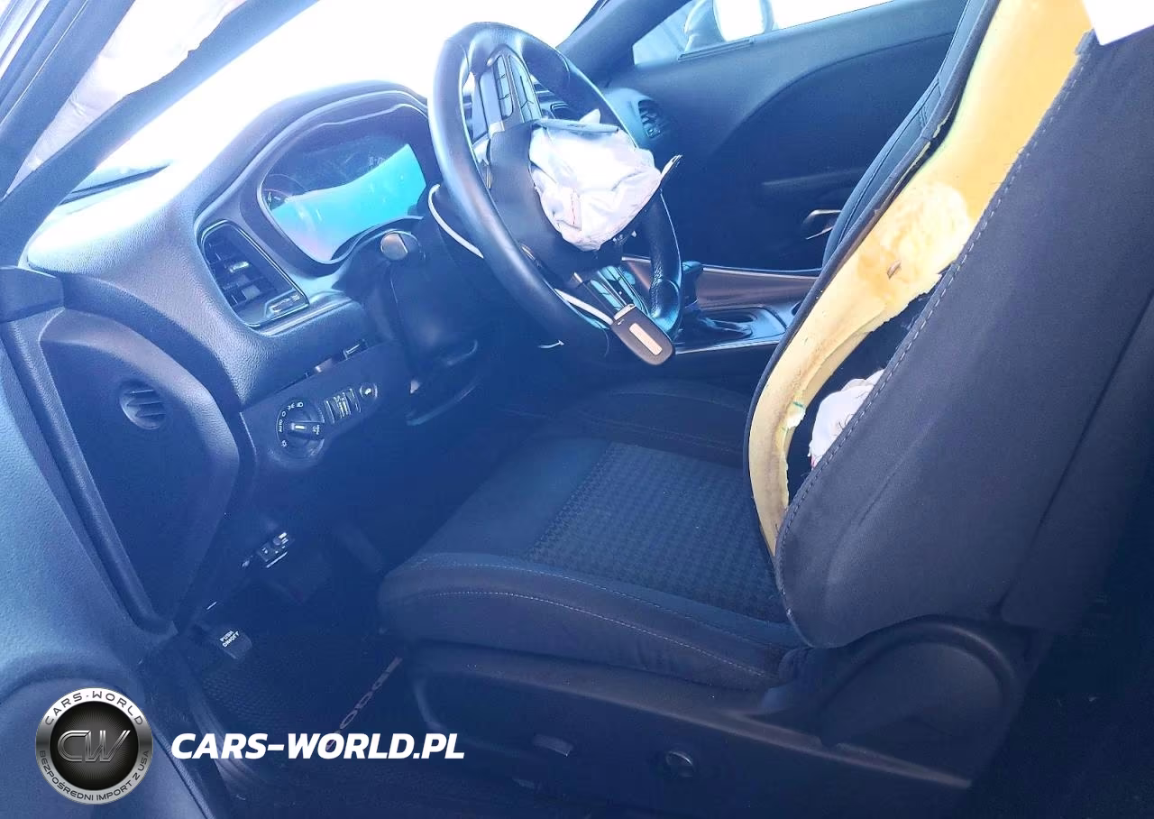 2019 Dodge Challenger Sxt VIN:2C3CDZAG8KH535016 - 7