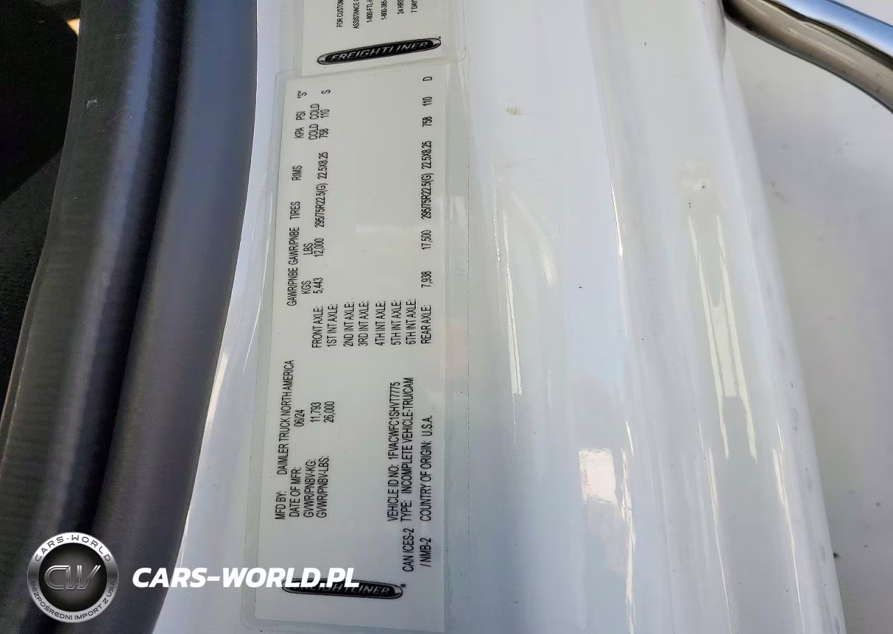 2025 Freightliner Business Class M2 Refrigerated Box Truck VIN:1FVACWFC1SHVT7775 - 13