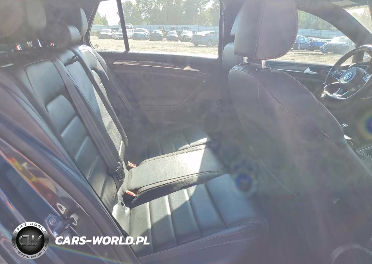 2015 Volkswagen Gti VIN:3VW5T7AU2FM095557 - 10