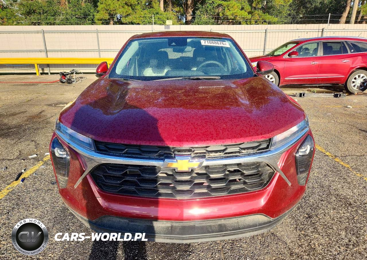 2025 Chevrolet Trax Ls VIN:KL77LFEP5SC120499 - 5
