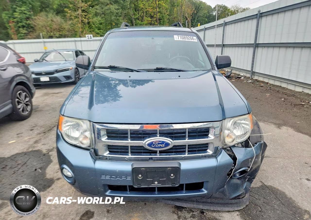 2011 Ford Escape Xlt VIN:1FMCU0D70BKA98524 - 5
