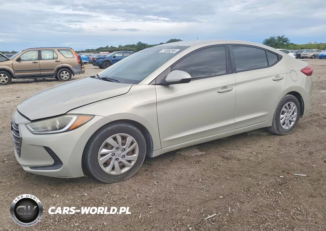 2017 Hyundai Elantra Se VIN:5NPD74LF2HH177572 - 1