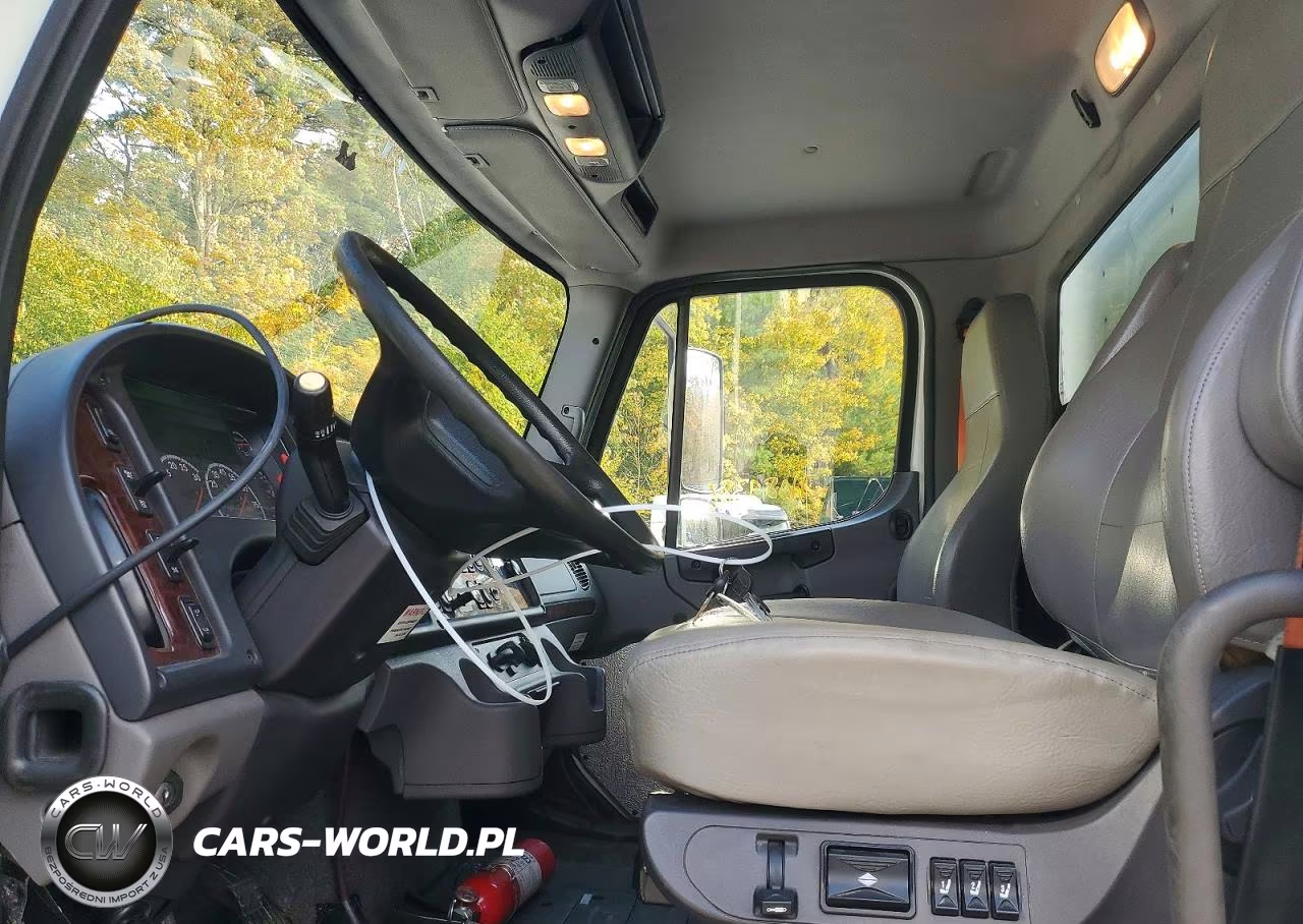 2019 Freightliner M2 106 Medium Duty VIN:3ALACWFC8KDKD0301 - 7