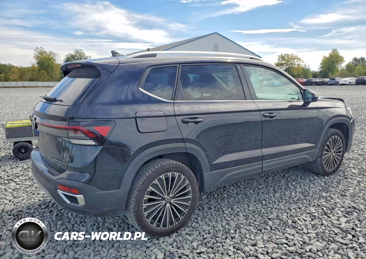 2025 Volkswagen Taos Se VIN:3VVSC7B29SM045754 - 3