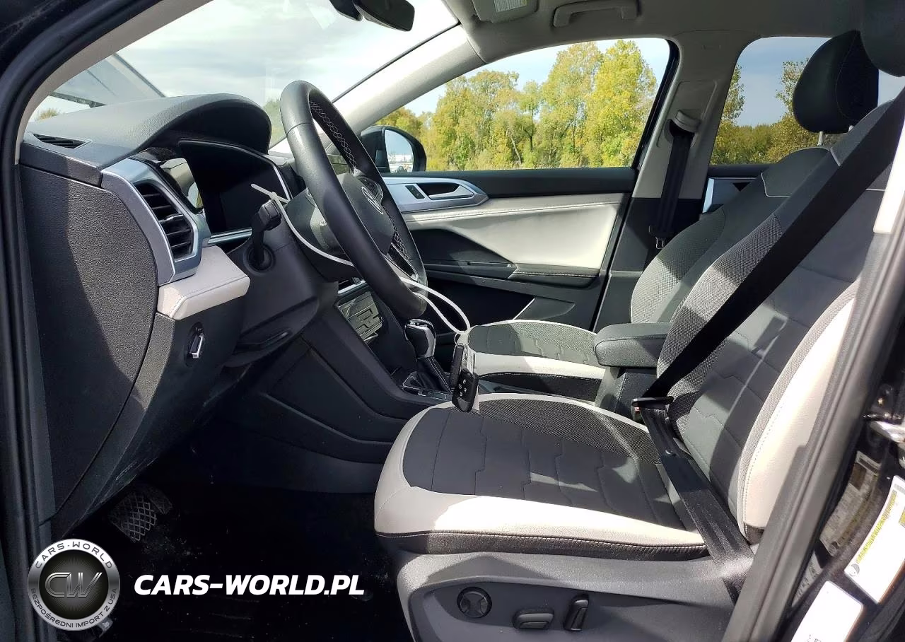 2025 Volkswagen Taos Se VIN:3VVSC7B29SM045754 - 7