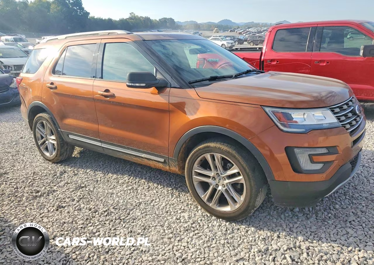 2017 Ford Explorer Xlt VIN:1FM5K8D89HGD77942 - 4
