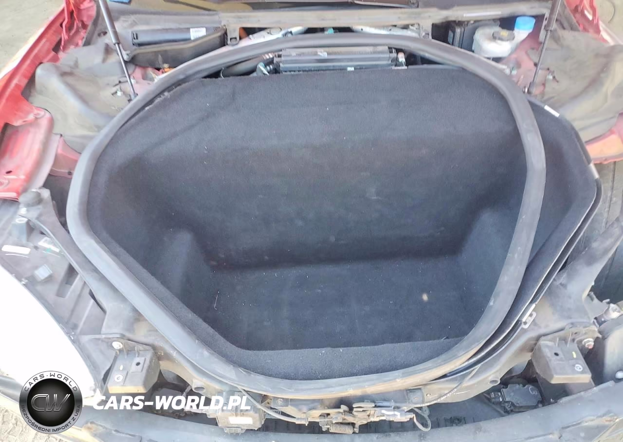 2015 Tesla Model S VIN:5YJSA1E23FF106877 - 11