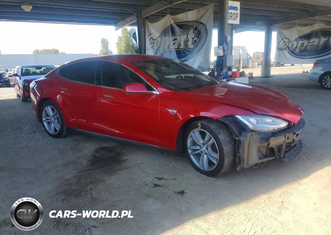 2015 Tesla Model S VIN:5YJSA1E23FF106877 - 4