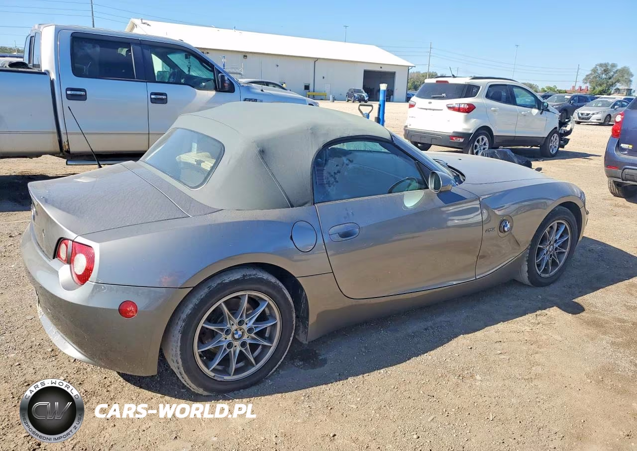2005 BMW Z4 2.5 VIN:4USBT33595LS56808 - 3